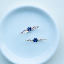 Load image into Gallery viewer, Royal Blue Sapphire Diamond Ring -18k Gold -Valentines Day-Gift-Sale-Petite