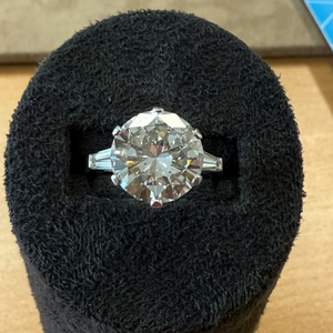 Natural Diamond 5.33 carat Platinum Engagement Ring