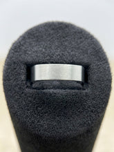 Load image into Gallery viewer, Handmade Platnium Square Edged 6mm Wedding Ring
