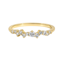 Load image into Gallery viewer, Cluster Diamond Wedding Band
