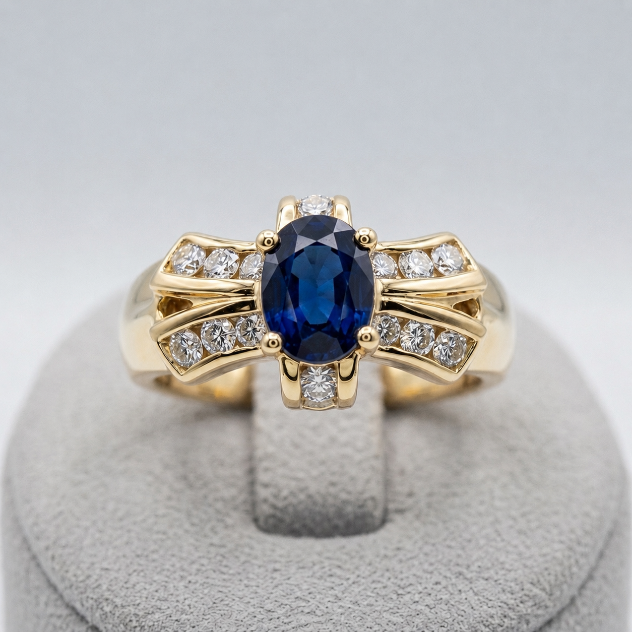 14K Yellow Gold Australian Sapphire Ring with Natural Diamonds