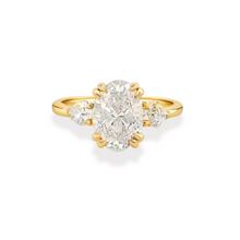 Load image into Gallery viewer, Yellow Gold  2 ct Plus Oval Shape and Pear Shape Sides  Engagment Ring
