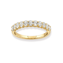 Load image into Gallery viewer, Oval Shape  Yellow Gold Diamond Wedding Ring
