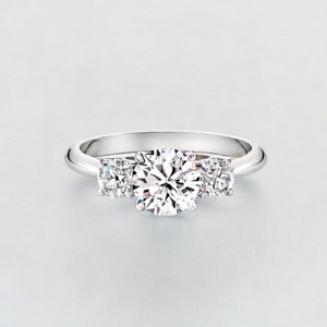 Three Stone Engagment Ring