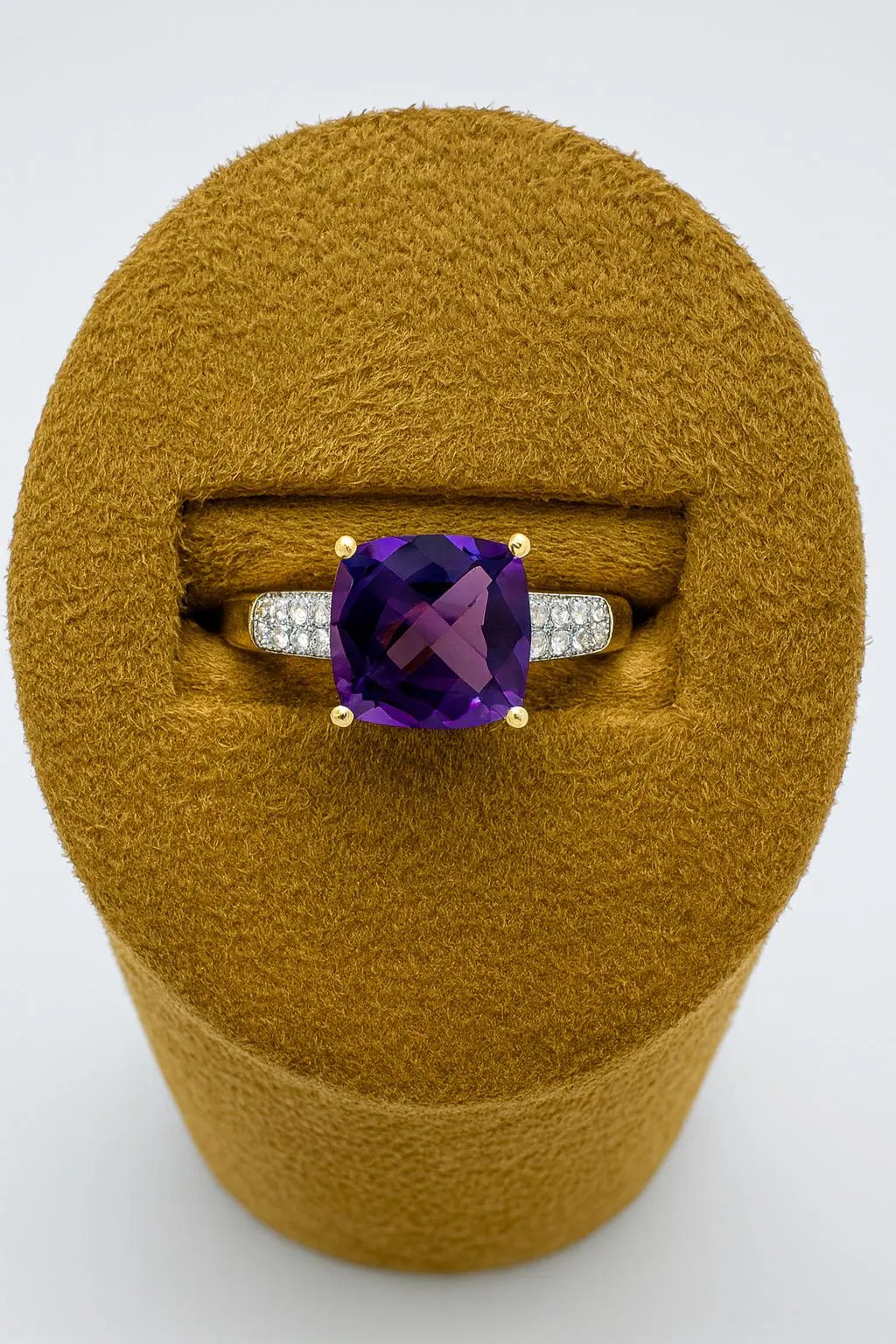 Midnight Violet Solid Gold Amethyst Ring with Diamond Accents