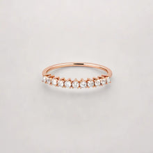 Load image into Gallery viewer, Three Claw Setting Style Rose Gold Wedding Band
