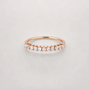 Three Claw Setting Style Rose Gold Wedding Band