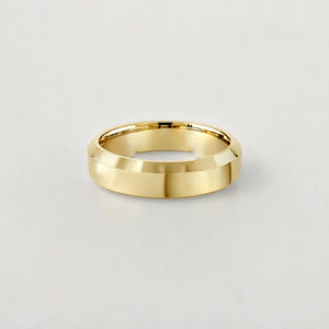 Gent's Yellow Gold 5.5mm Wedding Ring