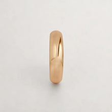 Load image into Gallery viewer, Gent&#39;s Ross Gold Classic 6mm Wedding Band
