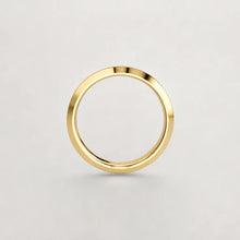 Load image into Gallery viewer, Gent&#39;s Yellow Gold 5.5mm Wedding Ring
