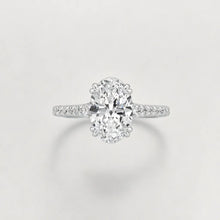 Load image into Gallery viewer, Oval Shape Engagement Ring
