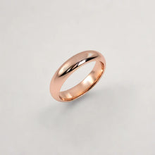 Load image into Gallery viewer, Classic D Shape 5mm Rose Gold Wediing Band
